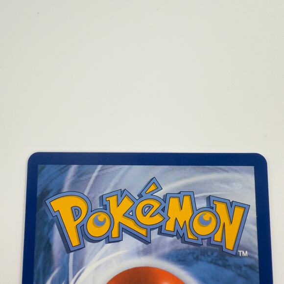 2022 Pokémon Mew VMAX – Gold Secret Rare (Fusion Strike Style) - Picture 5 of 6